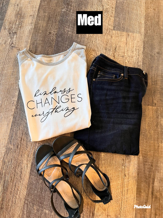 Kindness changes everything Med TEE